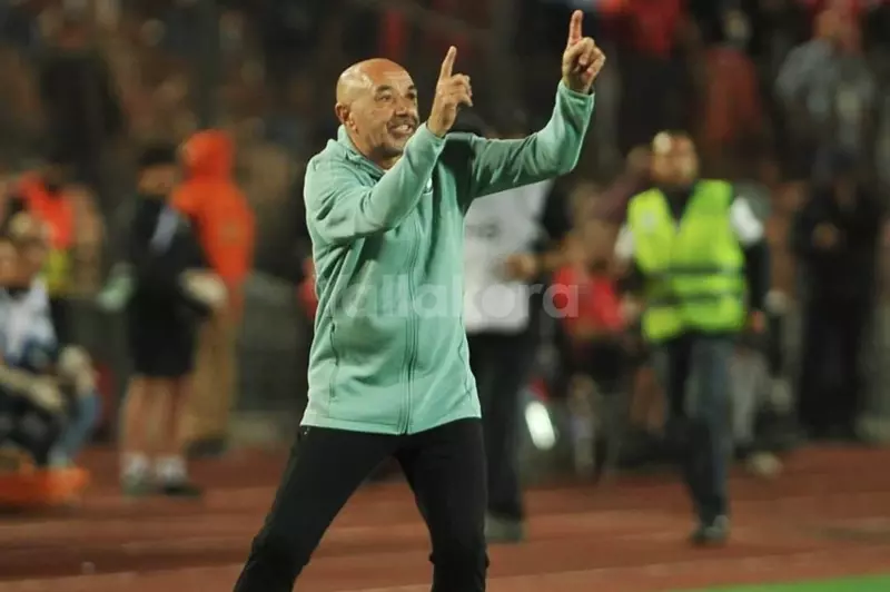 الزمالك: الفيفا يُبلغنا برفع إيقاف القيد في قضية باتشيكو